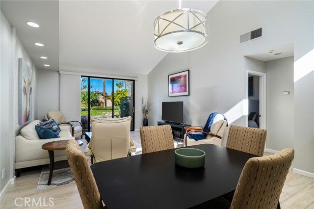 57 Ponderosa Circle, Palm Desert, CA 92211