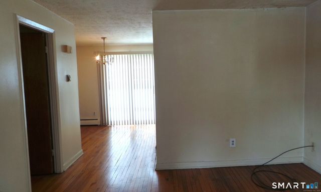 280 Capen Street 34, Hartford, CT 06112