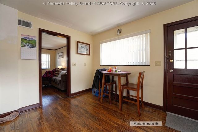 122 Arlington Avenue, Charleston, WV 25302