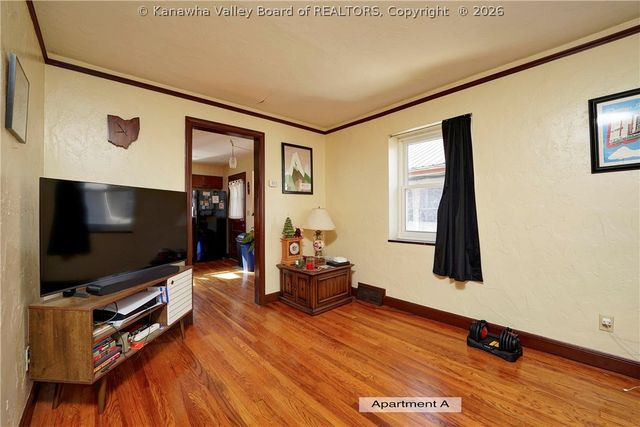 122 Arlington Avenue, Charleston, WV 25302