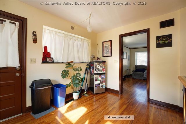 122 Arlington Avenue, Charleston, WV 25302