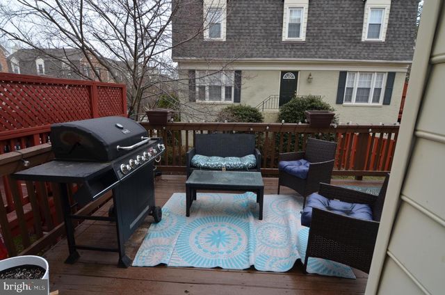 2039 GALLOWS TREE CT, Vienna, VA 22182