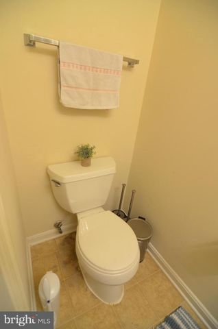 2039 GALLOWS TREE CT, Vienna, VA 22182