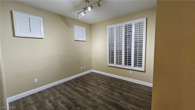 300 Tayman Park Avenue, Las Vegas, NV 89148