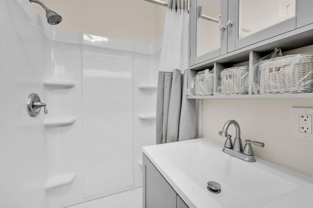 1663 Parklawn Drive, El Cajon, CA 92021