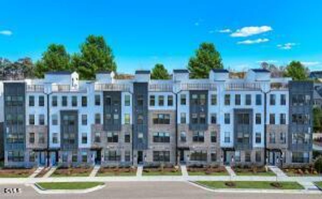 605 Hedrick Ridge Road 103, Cary, NC 27519