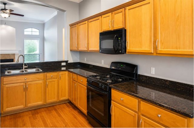 4202 Cedar Creek Court, College Station, TX 77845