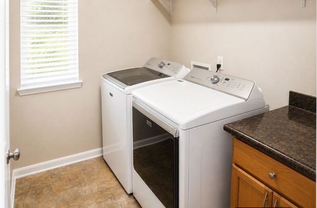 4202 Cedar Creek Court, College Station, TX 77845