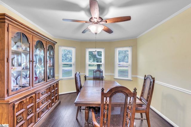 202 Green Meadows Circle, Fountain Inn, SC 29644