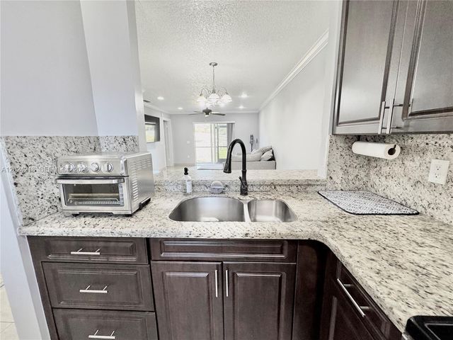 10991 NW 30th Pl 10991, Sunrise, FL 33322
