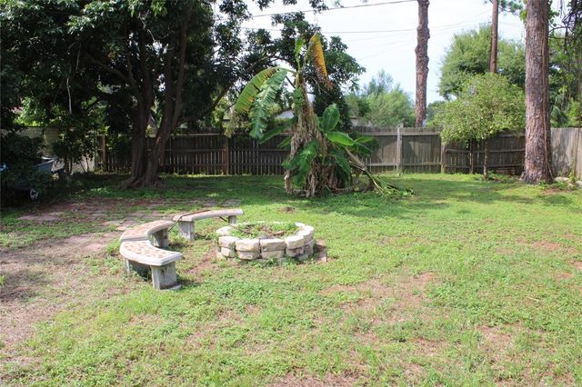 6121 56TH AVENUE N, St Petersburg, FL 33709