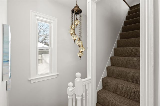 23 Rowe St 23, Boston, MA 02131