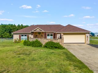 2616 Bob O Link Road, Gilmer, TX 75645