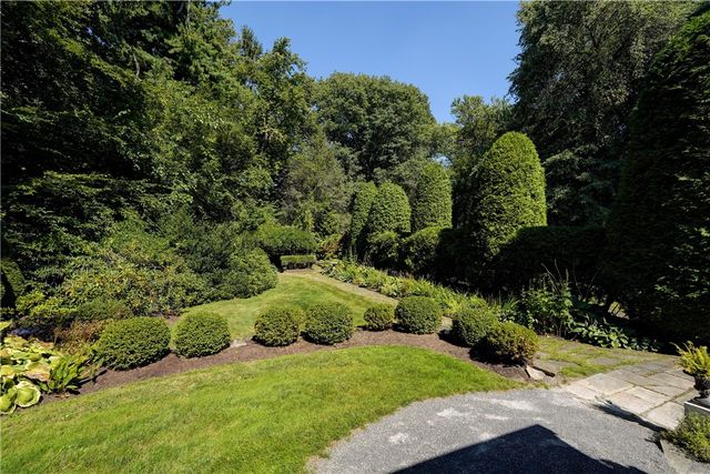 3550 Elmwood Avenue, Brighton, NY 14610