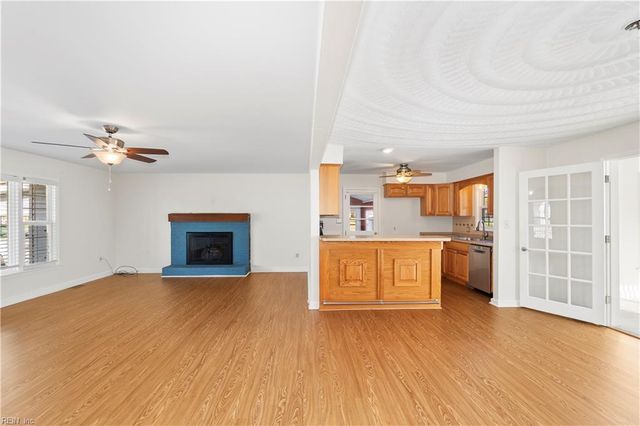 101 Canadian Goose DR, Currituck, NC 27929