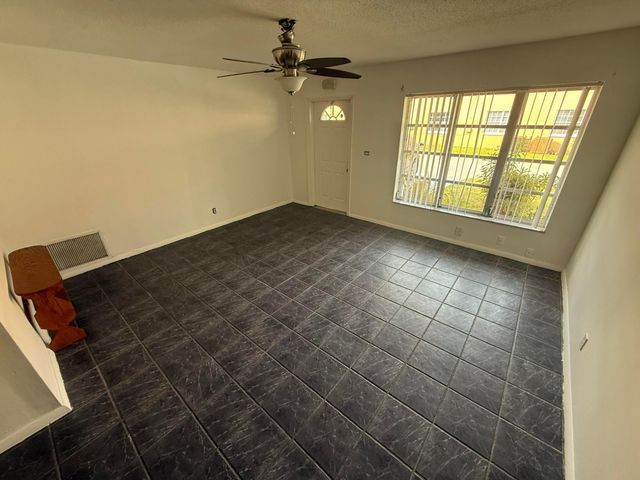 4810 NW 50th Court, Tamarac, FL 33319