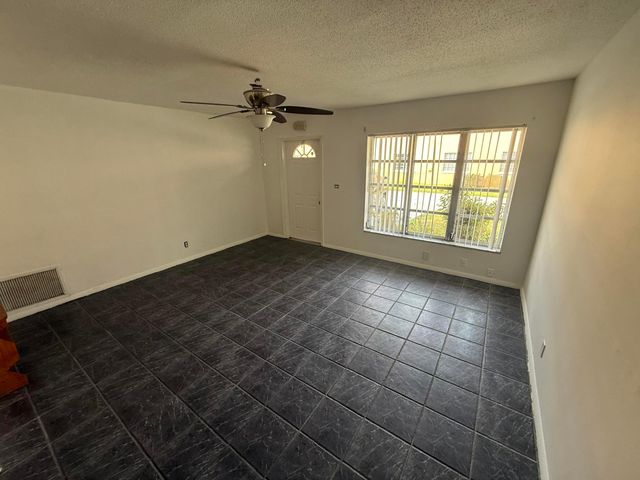 4810 NW 50th Court, Tamarac, FL 33319