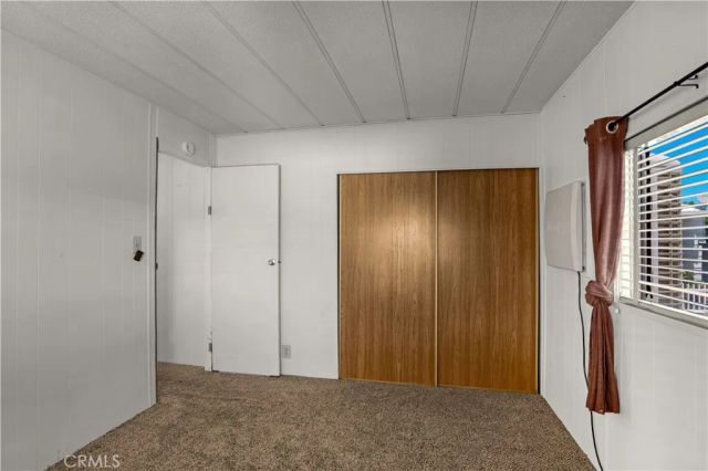 332 N Lyon 68, Hemet, CA 92543