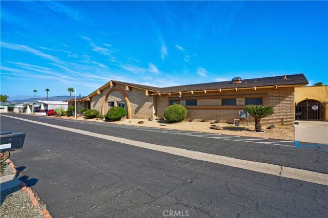 332 N Lyon 68, Hemet, CA 92543