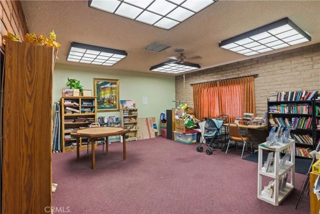 332 N Lyon 68, Hemet, CA 92543