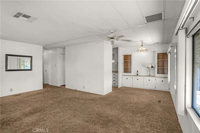 332 N Lyon 68, Hemet, CA 92543
