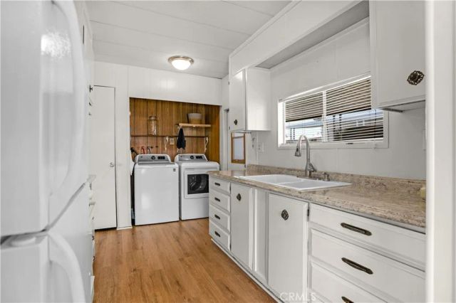 332 N Lyon 68, Hemet, CA 92543
