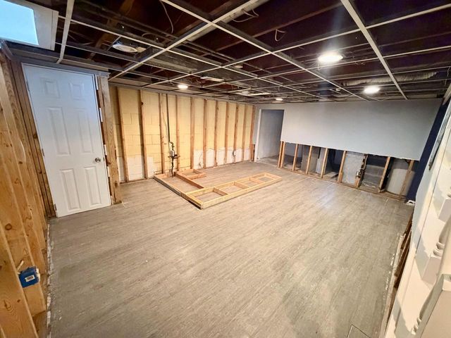 144 S 71st STREET, Milwaukee, WI 53214