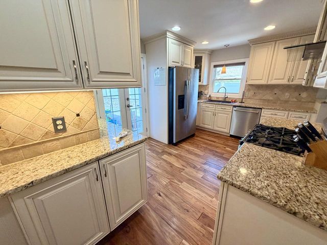 144 S 71st STREET, Milwaukee, WI 53214