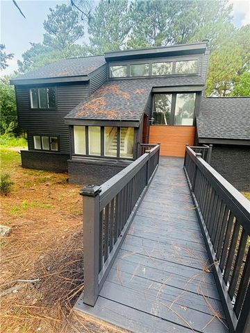 121 AZALEA Court, Pineville, LA 71360