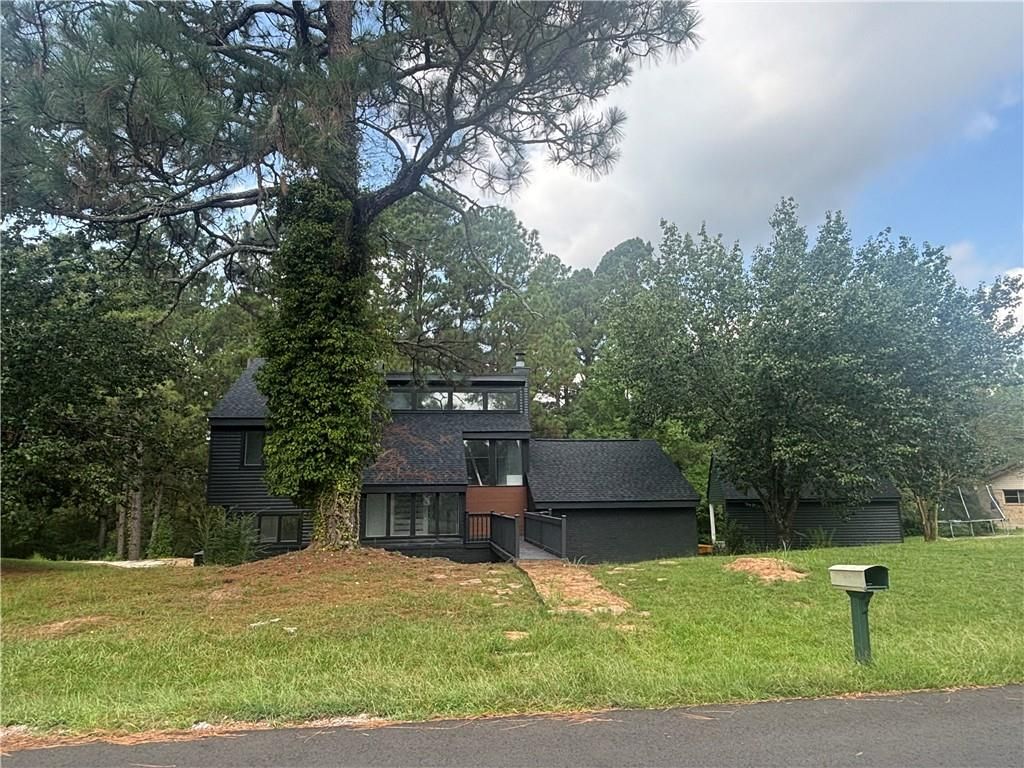 121 AZALEA Court, Pineville, LA 71360