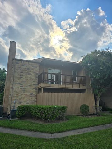 10555 Turtlewood Court 1005, Houston, TX 77072