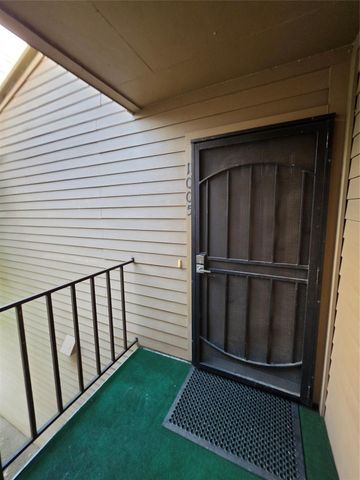 10555 Turtlewood Court 1005, Houston, TX 77072