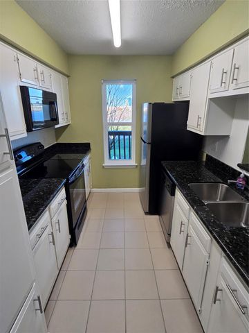 10555 Turtlewood Court 1005, Houston, TX 77072