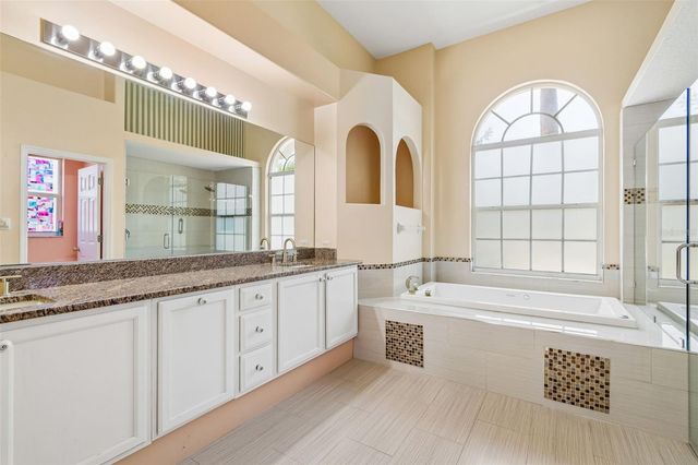18107 EMERALD BAY STREET, Tampa, FL 33647