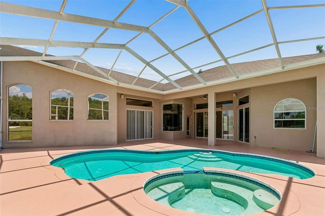 18107 EMERALD BAY STREET, Tampa, FL 33647