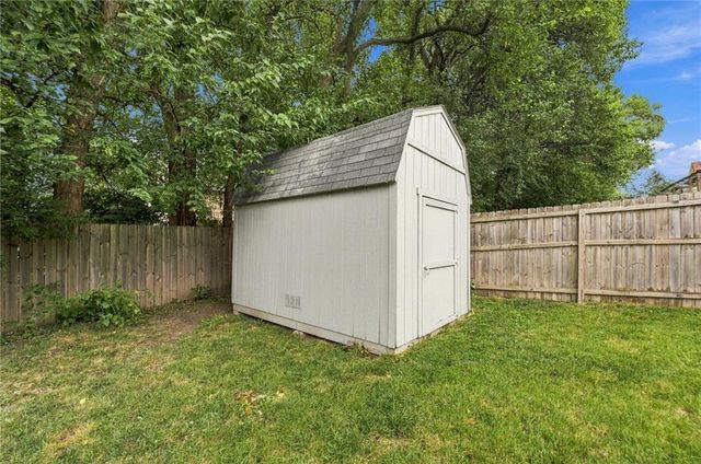 15560 S Downing Street, Olathe, KS 66062