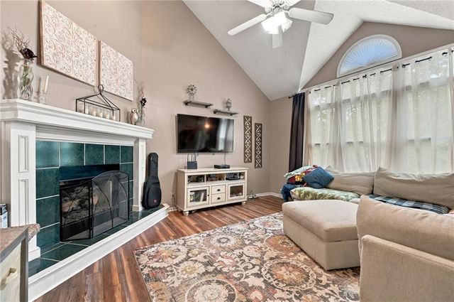 15560 S Downing Street, Olathe, KS 66062