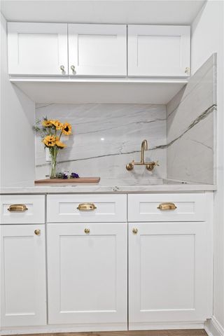 750 4TH AVENUE S 405D, St Petersburg, FL 33701