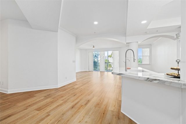 750 4TH AVENUE S 405D, St Petersburg, FL 33701