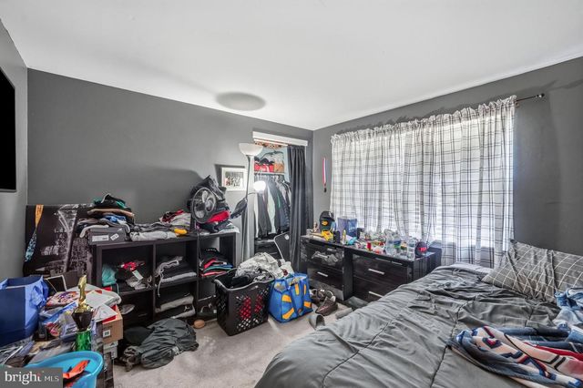 124 DOBBS AVE, Bellmawr, NJ 08031