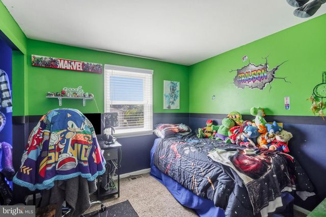 124 DOBBS AVE, Bellmawr, NJ 08031