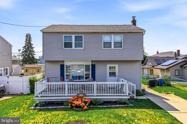 124 DOBBS AVE, Bellmawr, NJ 08031