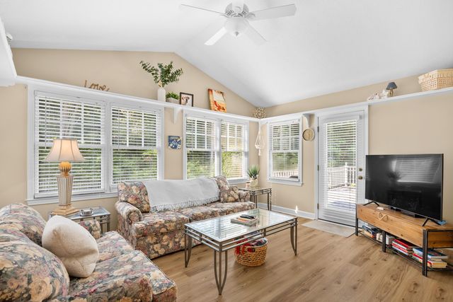 25 Saint Julian Ct., Pawleys Island, SC 29585