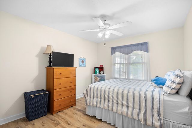 25 Saint Julian Ct., Pawleys Island, SC 29585