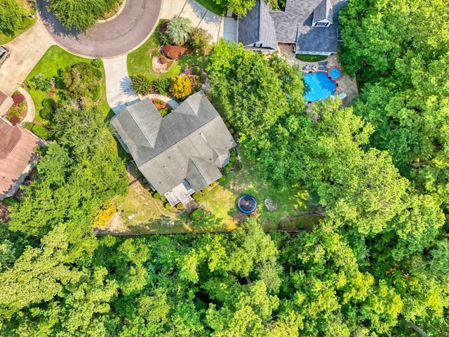 25 Saint Julian Ct., Pawleys Island, SC 29585