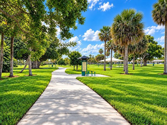 4719 NW 44th Ct, Tamarac, FL 33319