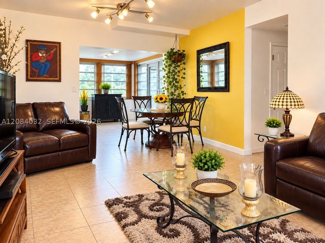 4719 NW 44th Ct, Tamarac, FL 33319