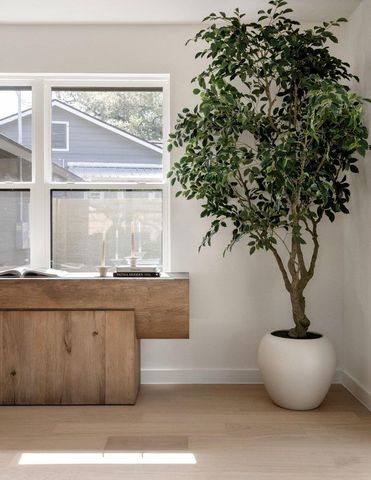 2005 Pompton DR, Austin, TX 78757