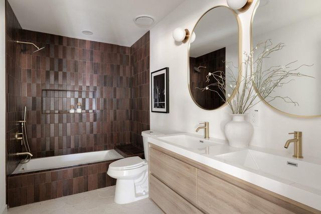 2005 Pompton DR, Austin, TX 78757