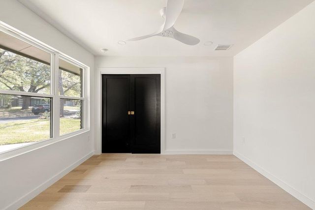 2005 Pompton DR, Austin, TX 78757